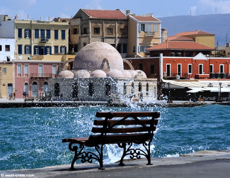 A Walking Tour of Old Chania